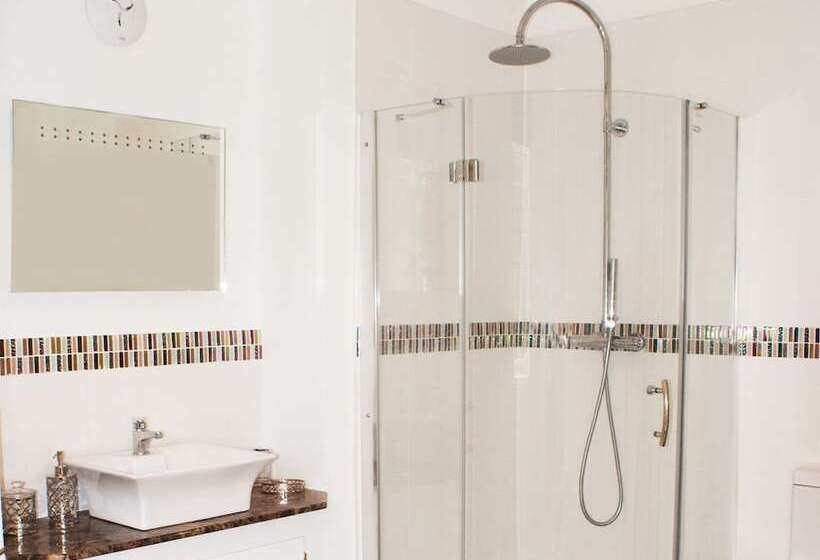 בית מלון כפרי Ecton House