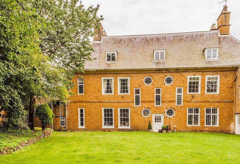 فندق Ecton House