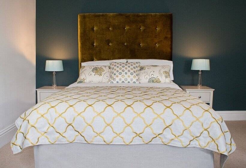 בית מלון כפרי Ecton House