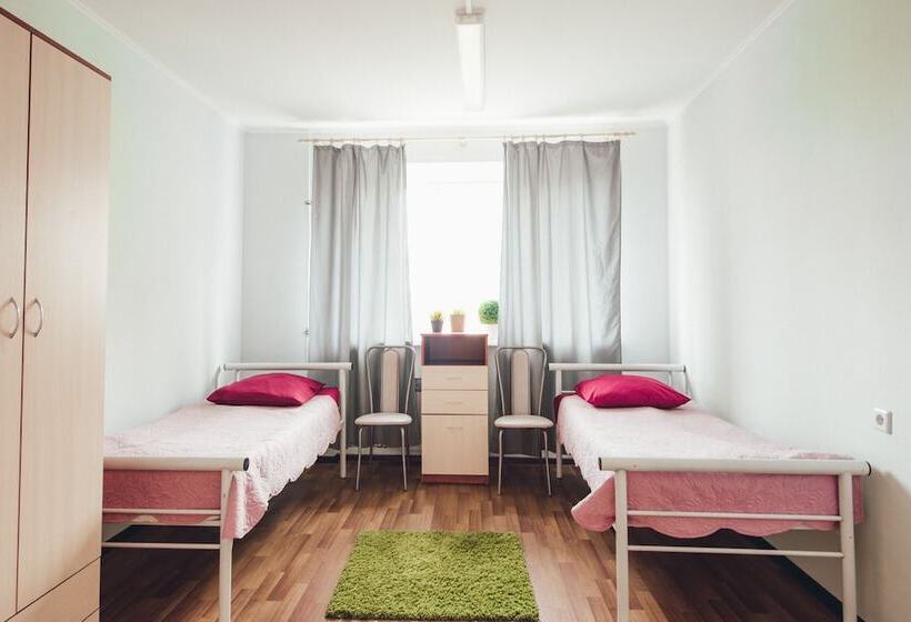 فندق Guest Complex Neftyanik