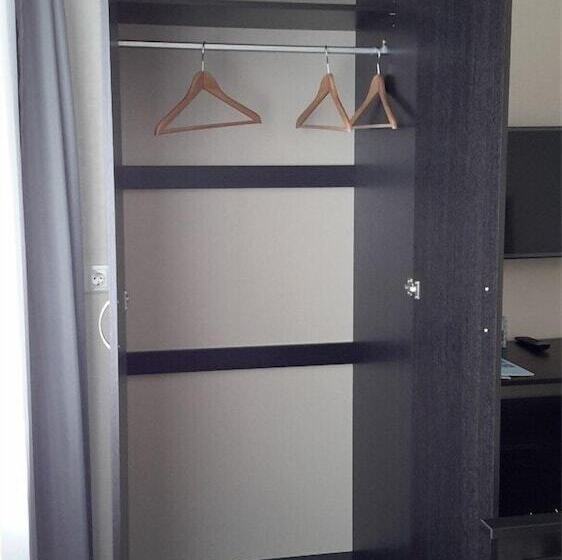 هتل Guest House Avrora