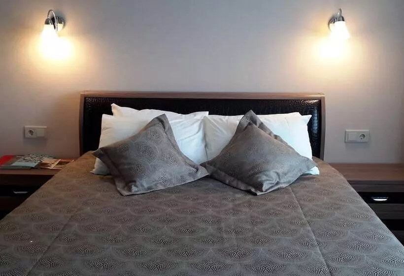 هتل Guest House Avrora