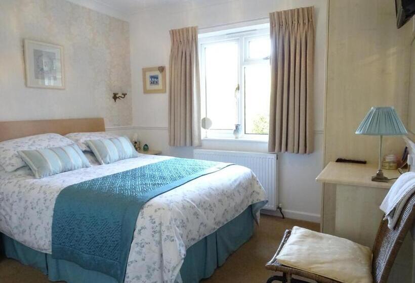 Отель Honey Lodge