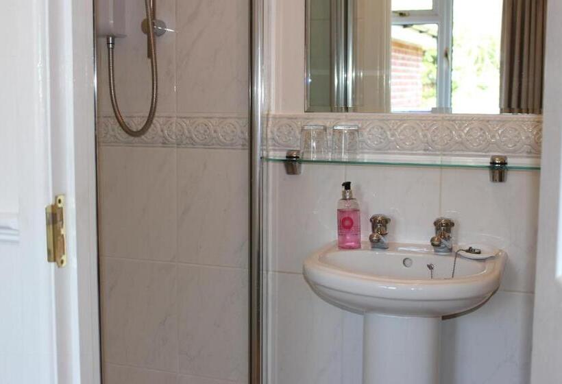 Отель Honey Lodge