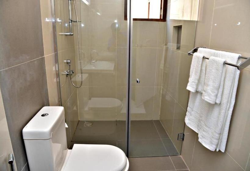 בית מלון כפרי Kingsford Residences