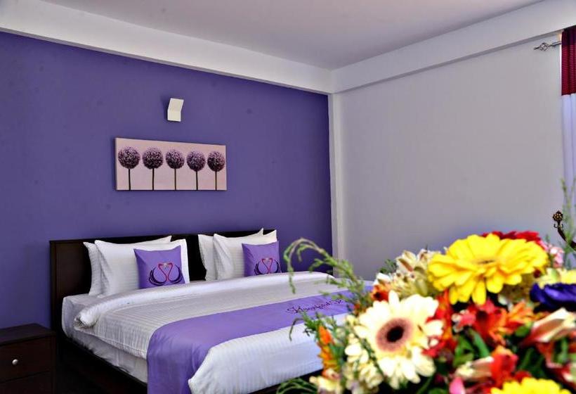 בית מלון כפרי Kingsford Residences