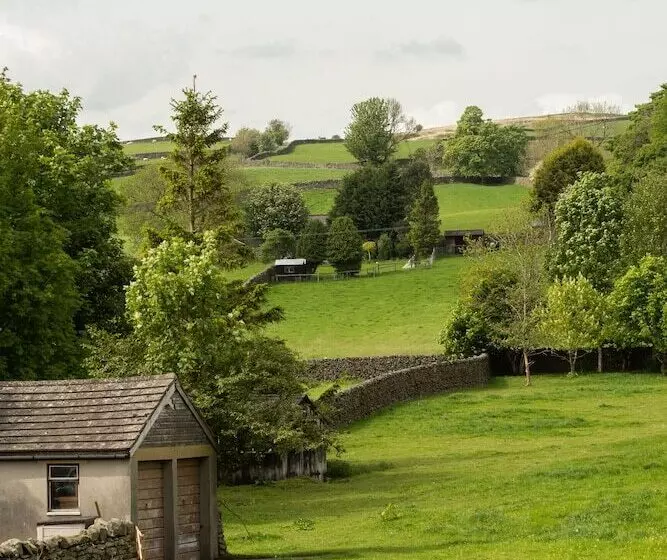 Hotelli Maypole Inn