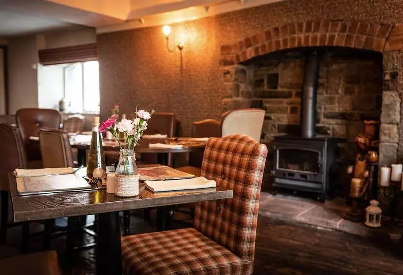 Hotelli Maypole Inn