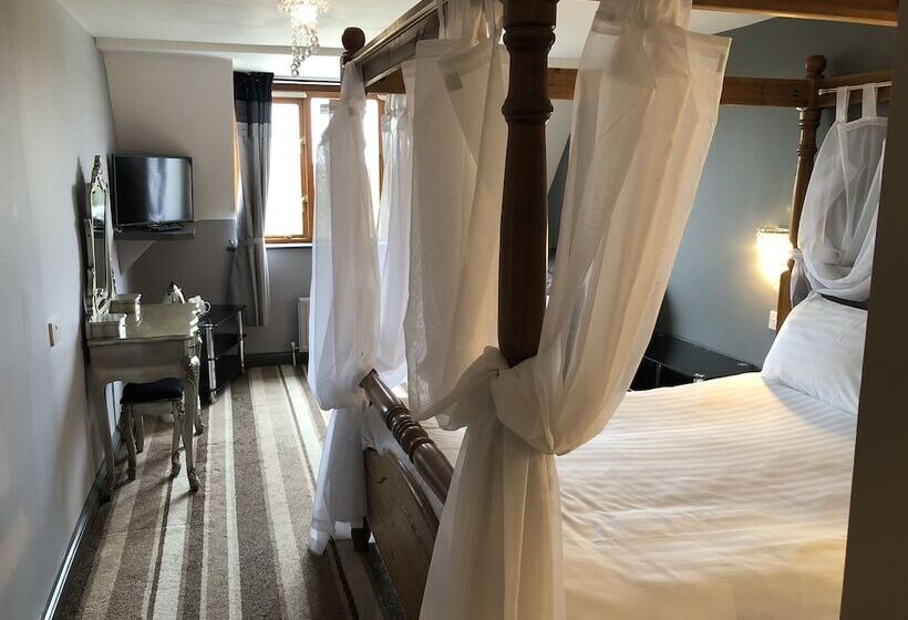 בית מלון כפרי The Airman