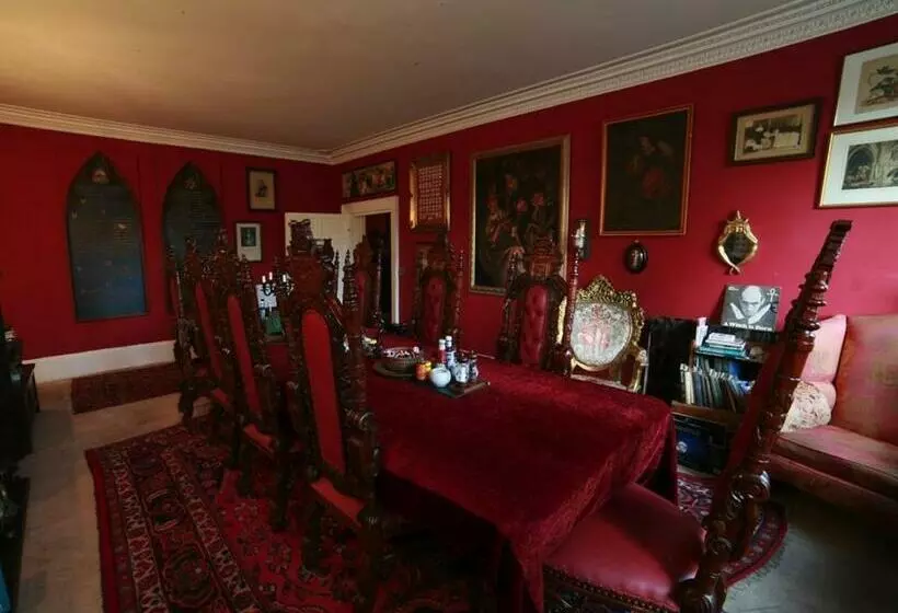 Hotelli The Covenstead