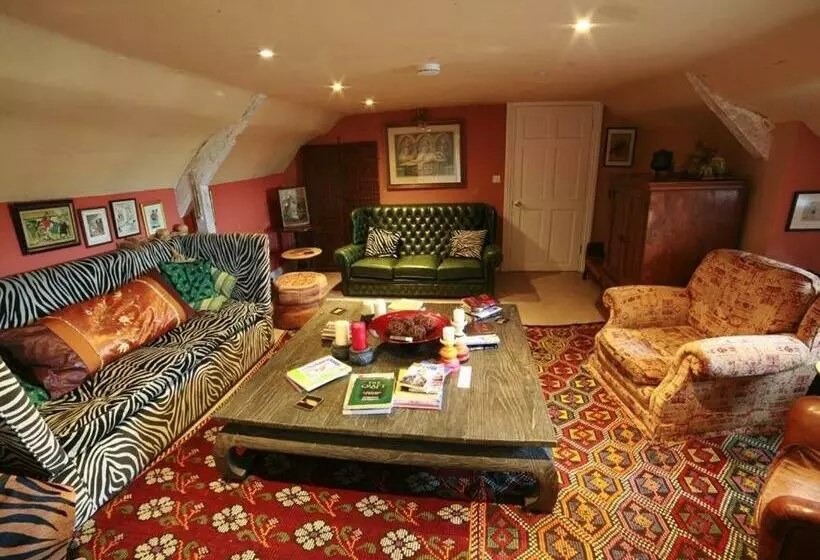 Hotelli The Covenstead