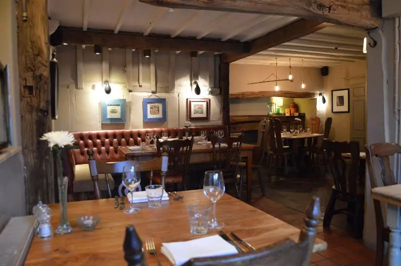 Hotelli The Old House Inn