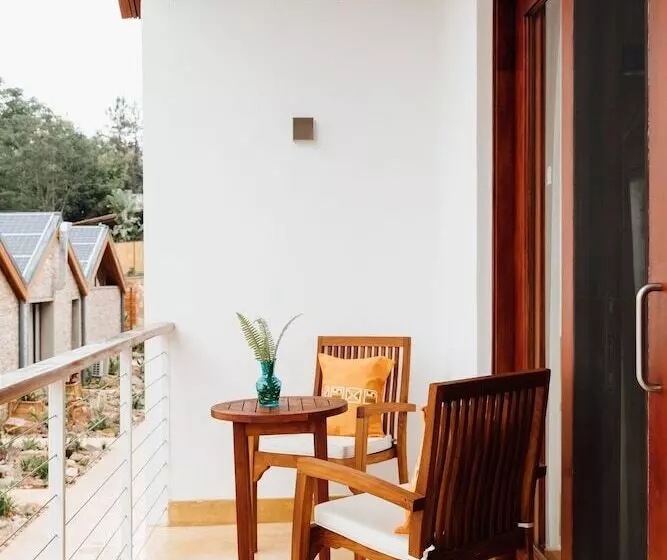 هتل Hemingways Retreat Kigali