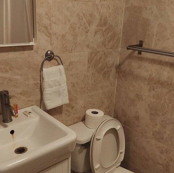 هتل Tau Casa Reyes