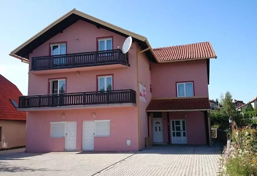 هتل Vila Sofija Zlatibor