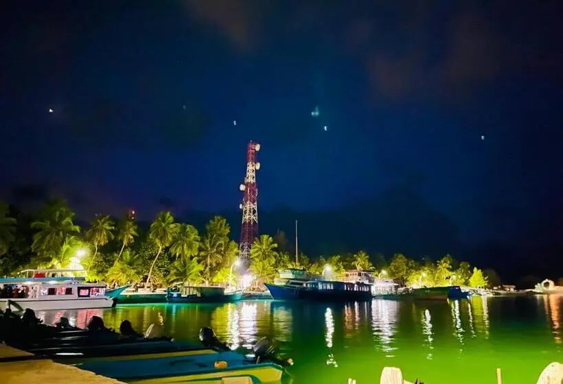 هتل Thoddoo Retreat Grand