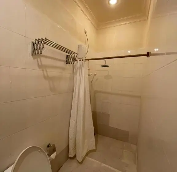 هتل Thoddoo Retreat Grand