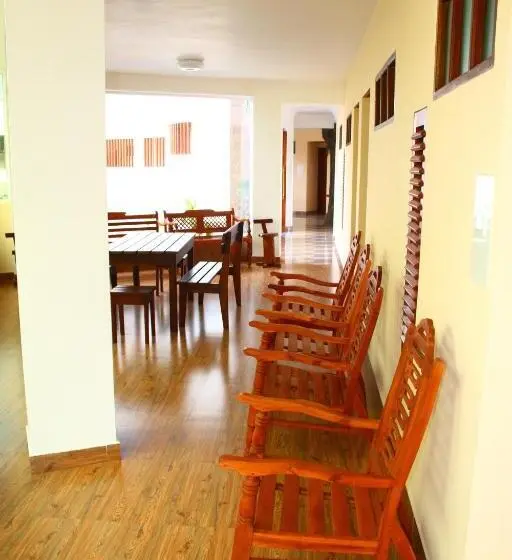 Hotelli Sky View Grand