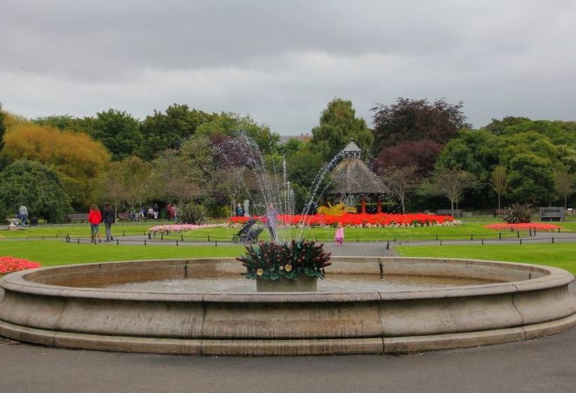 Fleet Street Apartment
