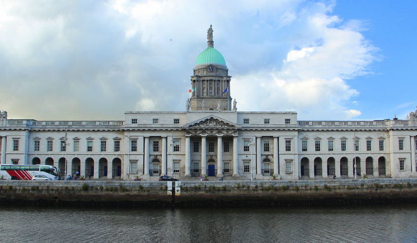 Fleet Street Apartment