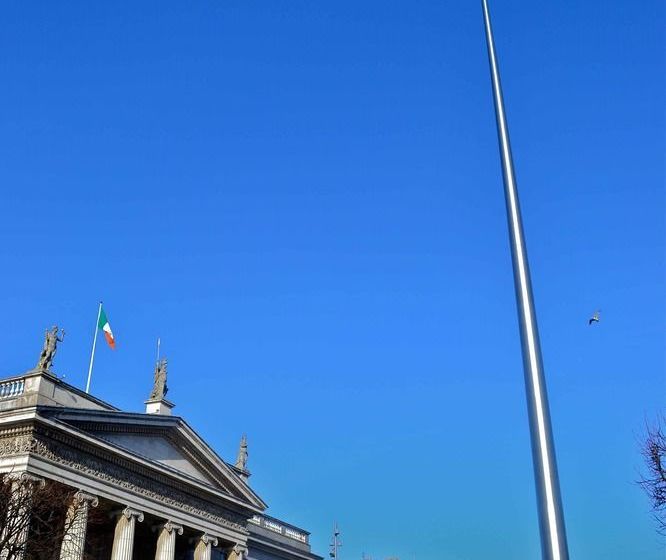 Fleet Street Apartment