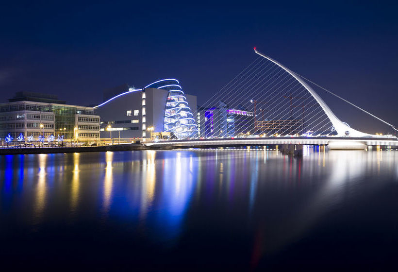 Fleet Street Apartment