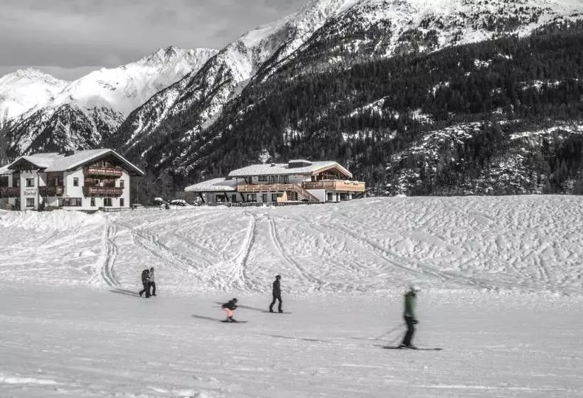 هتل Appartementhaus Leni