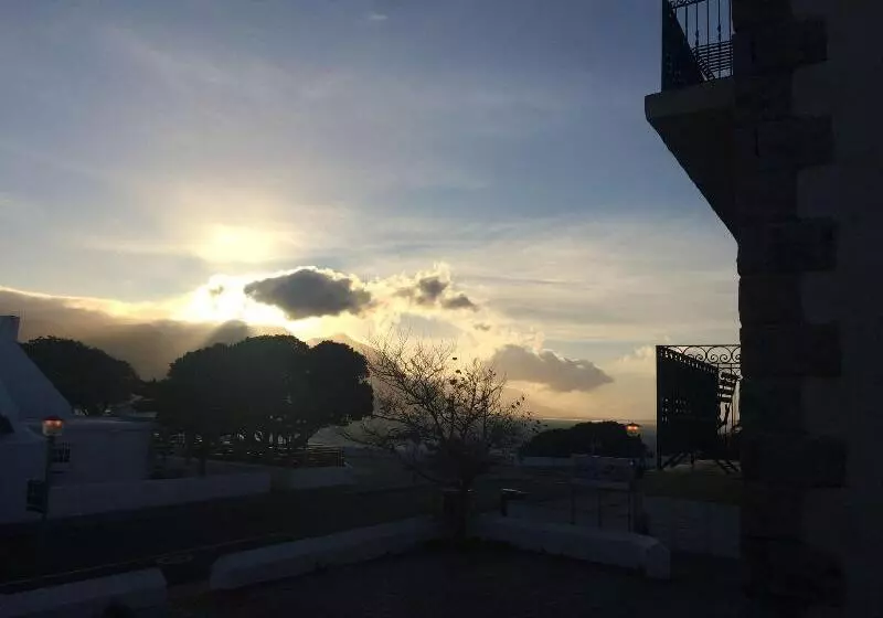 Auberge Burgundy Boutique Hotel & Spa