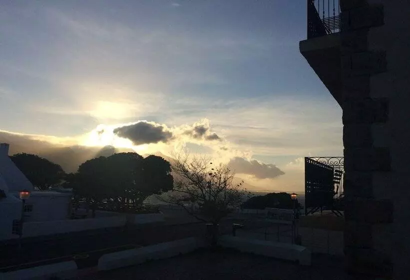 Auberge Burgundy Boutique Hotel & Spa