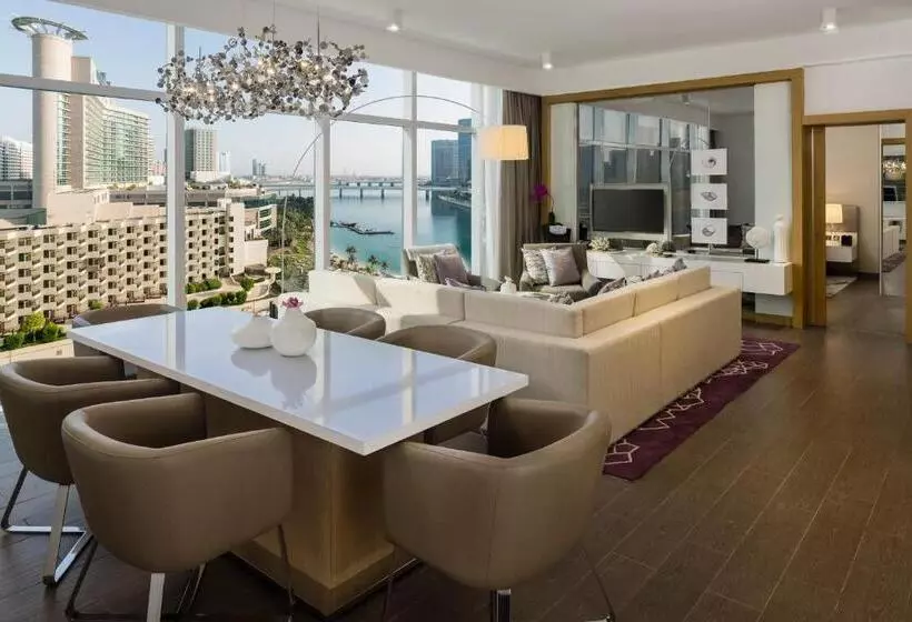 ホテル Beach Rotana Residences