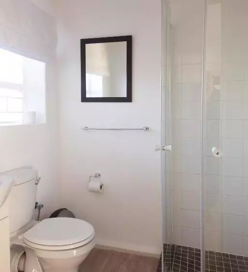 Hotelli Black Horse Accommodation