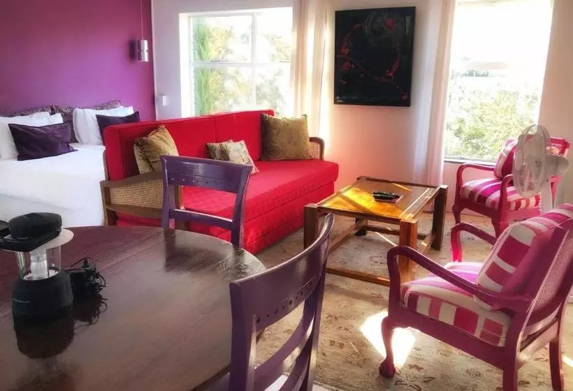 Hotelli Black Horse Accommodation