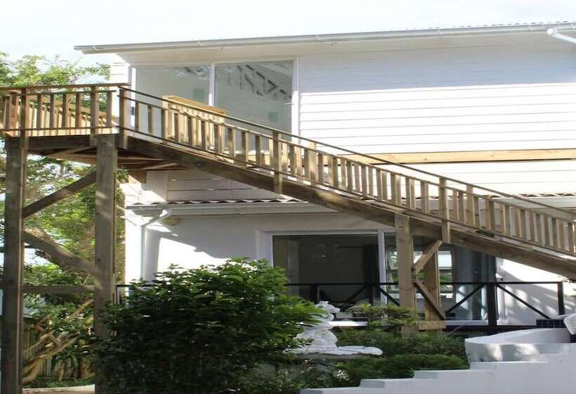 בית מלון כפרי Blue S Guest House