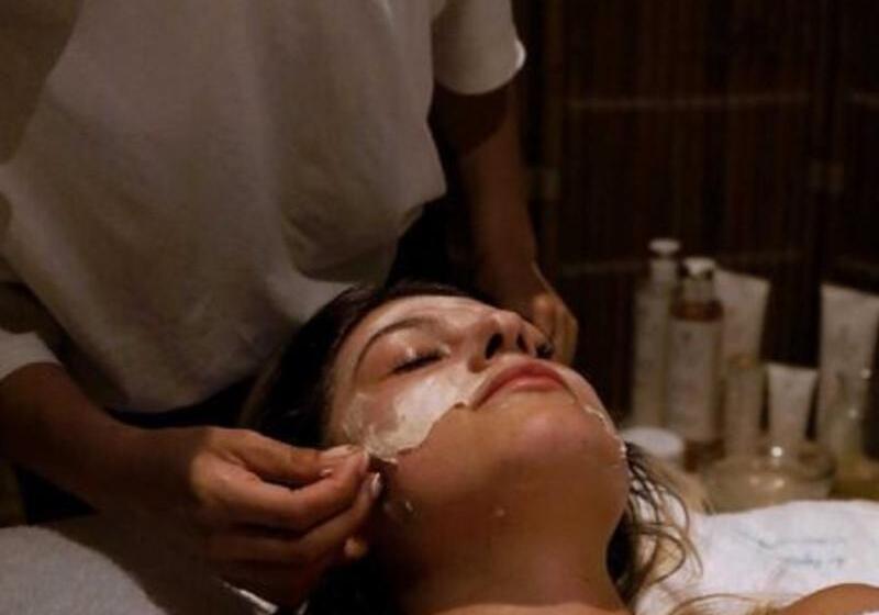 ホテル Crystal Waters