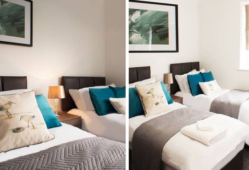 فندق East Midlands House