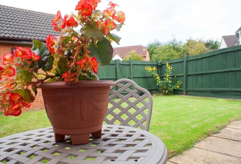 ホテル East Midlands House