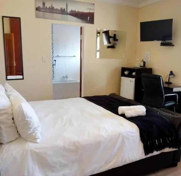 Отель Estoby Executive Guest House