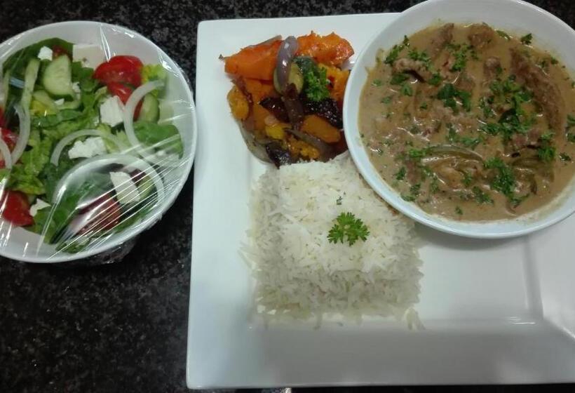 Отель Estoby Executive Guest House