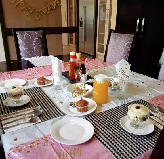 ホテル Estoby Executive Guest House