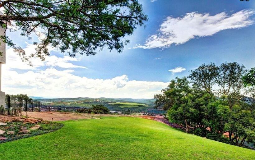 בית מלון כפרי Francolin Lodge