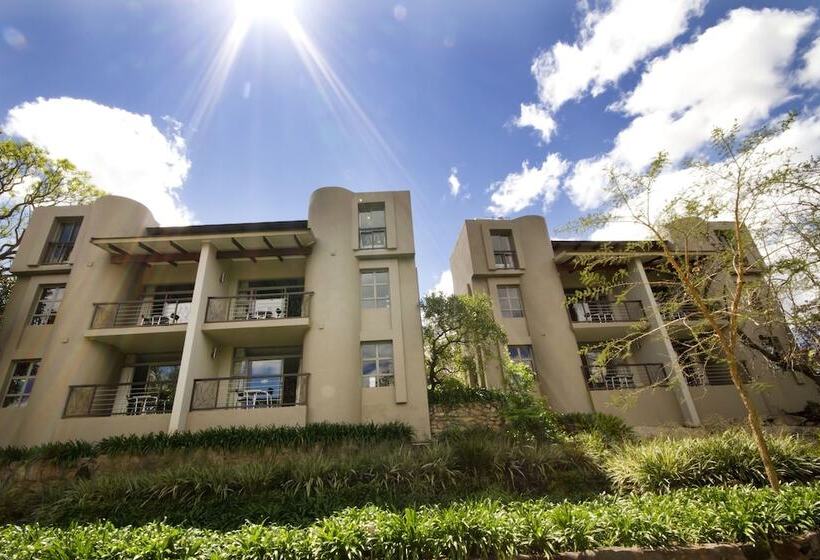 בית מלון כפרי Francolin Lodge