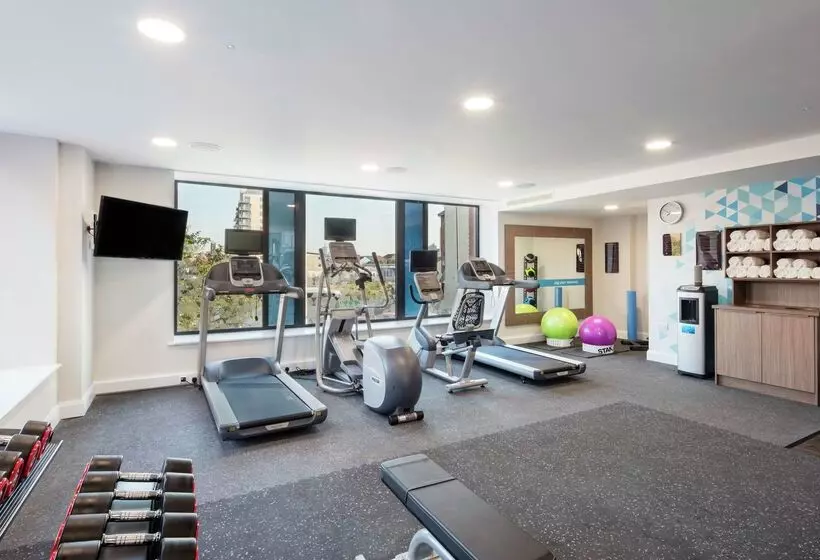 هتل Hampton By Hilton Belfast City Centre