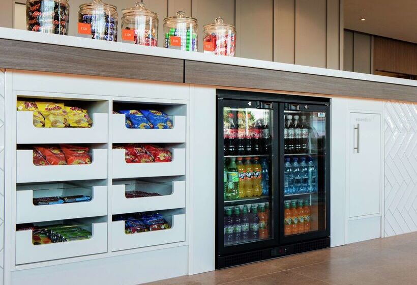 בית מלון כפרי Hampton By Hilton Belfast City Centre