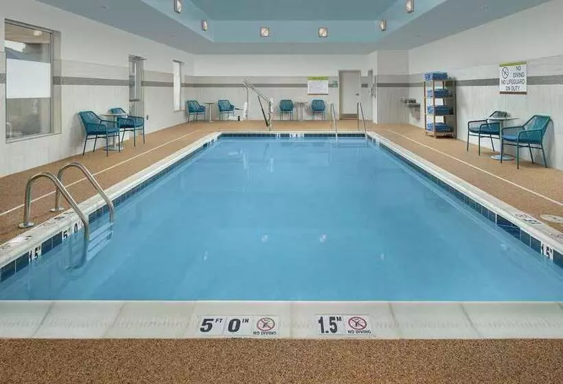 هتل Home2 Suites By Hilton Charlottesville Downtown