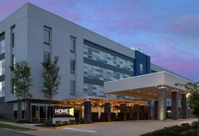 هتل Home2 Suites By Hilton Charlottesville Downtown