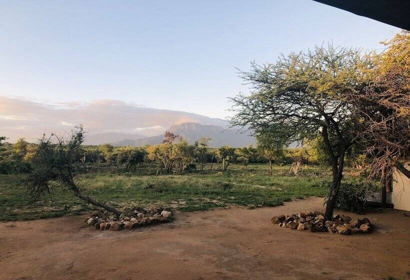 酒店 Nyumbani Estate Bush Lodge   All Inclusive