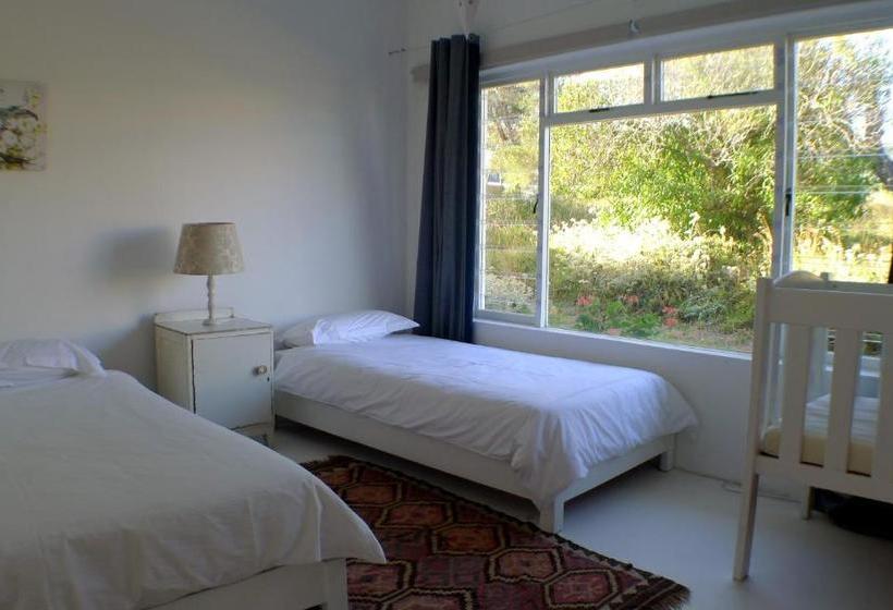 בית מלון כפרי Pashasha Beach House