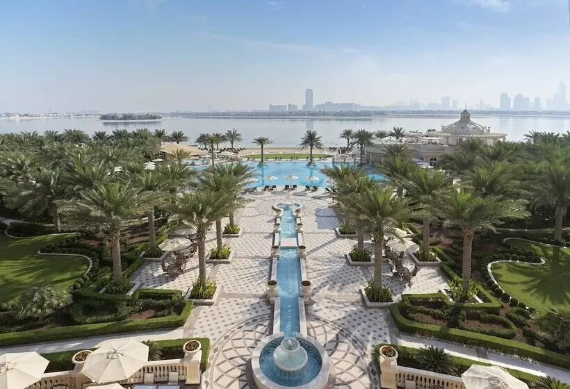 Hotelli Raffles The Palm