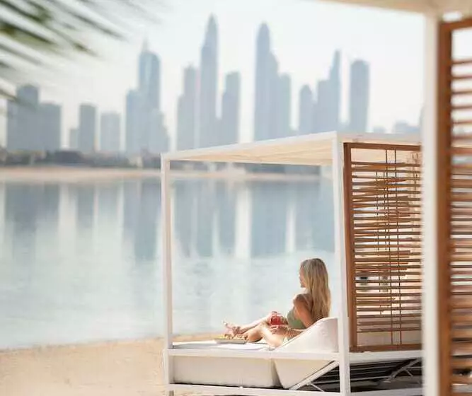 Hotelli Raffles The Palm