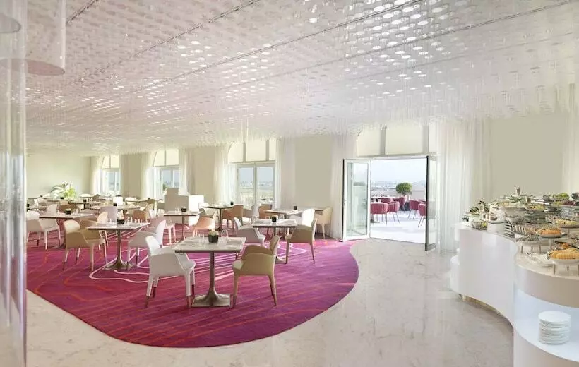 Hotelli Raffles The Palm